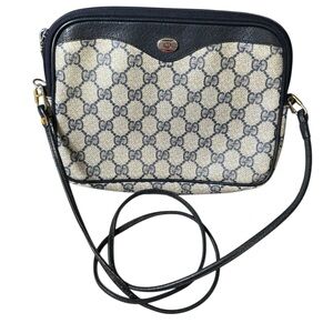 Gucci Crossbody Bag Womens Small Blue Fair GG Supreme Monogram 89.02.068